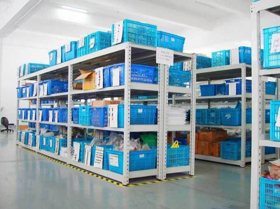 为满足客户不同的需求，恒川货架专业订制各种仓库货架